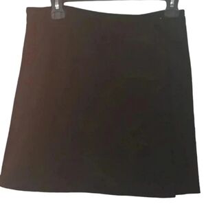 -- Currants Black wrap around mini skirt Women's Size Large
